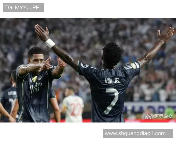 英超经典对决曼城与皇马激战成平局历史冷门引发全场震动