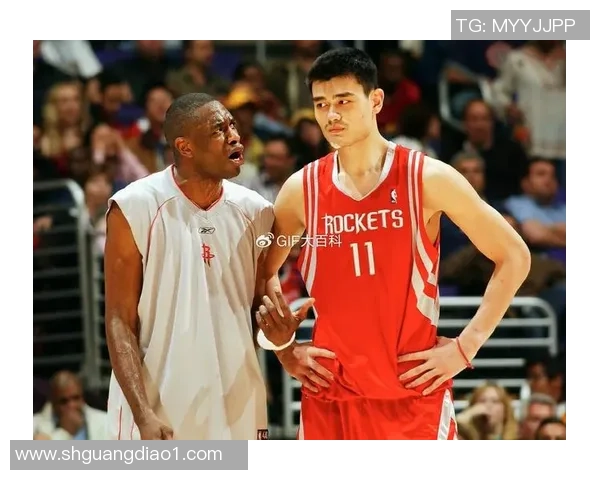 姚明与吴镇宇的跨界对话：从篮球巨星到演艺圈传奇的精彩人生探讨