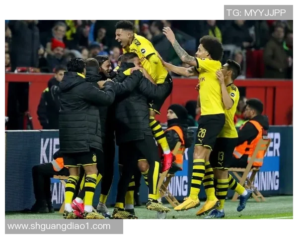 德甲惊天逆转国米4-3战胜多特蒙德绝杀瞬间震撼全场