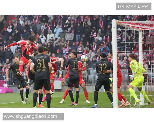 意甲赛场惊现大比分拜仁6-2战胜阿森纳引发转会热议