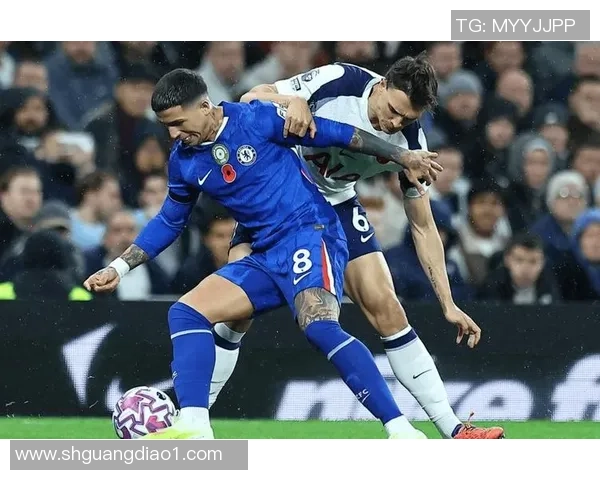 西甲激战热刺险胜切尔西点球大战精彩瞬间引燃全场热情