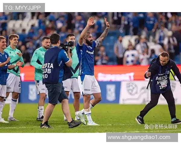 英超激战：热刺狂胜曼城六比二乌龙球成比赛转折点分析