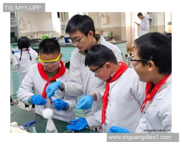 黄丽的乒乓球人生深度对话探索她的奋斗与梦想之路