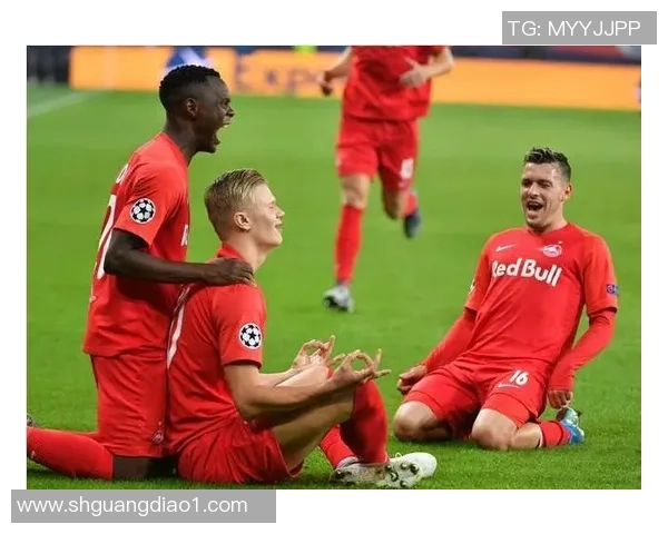 中超激战曼城大胜AC米兰红牌事件引发全场热议与焦点分析 中超激战曼城大胜AC米兰红牌事件引发全场热议与焦点分析