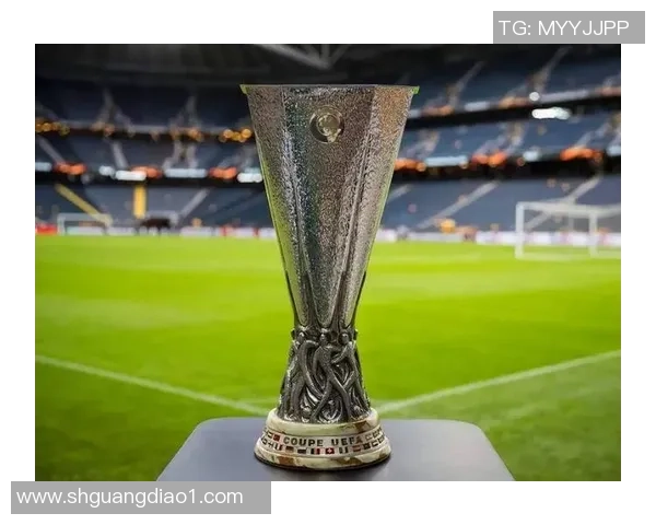 欧联杯精彩对决AC米兰与利物浦战成平局引发全场热议 欧联杯精彩对决AC米兰与利物浦战成平局引发全场热议