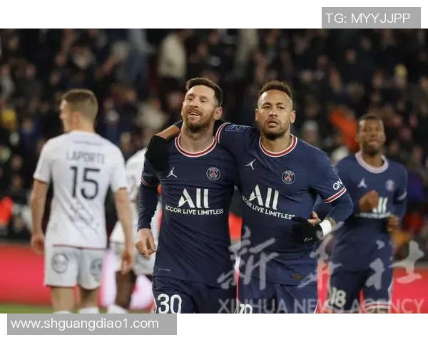 英超激战巴黎圣日耳曼逆转波尔图神扑时刻点燃全场激情 英超激战巴黎圣日耳曼逆转波尔图神扑时刻点燃全场激情