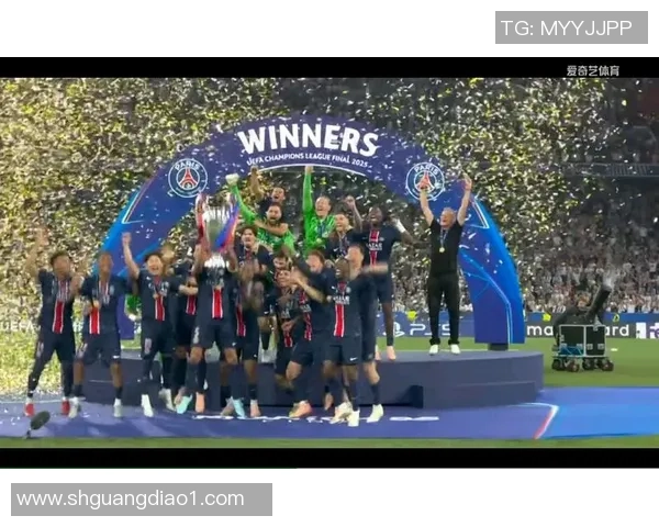 欧联杯精彩对决巴黎圣日耳曼逆转切尔西帽子戏法引爆全场激情