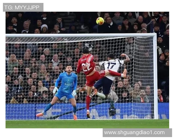 德甲惊现冷门热刺狂胜莱比锡6比2神奇扑救点燃全场激情