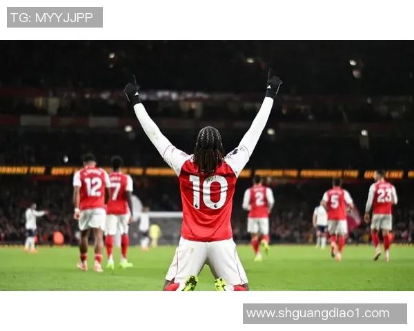 热刺逆袭阿森纳国王杯精彩瞬间回顾帽子戏法引爆全场激情