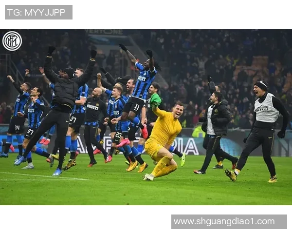 欧联杯精彩对决国米4-3逆转热刺帽子戏法引爆全场激情